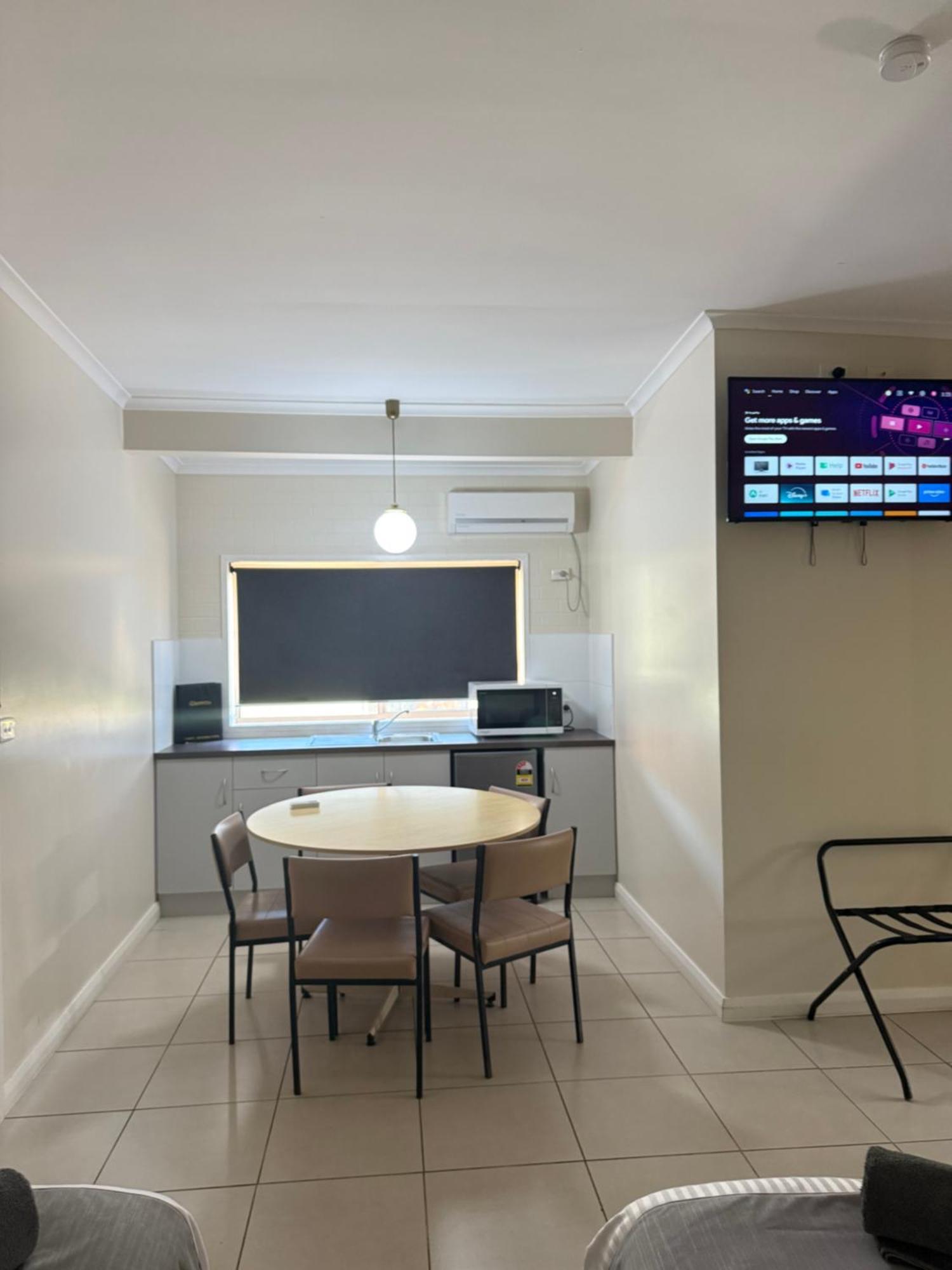 Mia Motel Griffith Εξωτερικό φωτογραφία